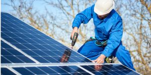 Installation Maintenance Panneaux Solaires Photovoltaïques à Moustoir-Ac